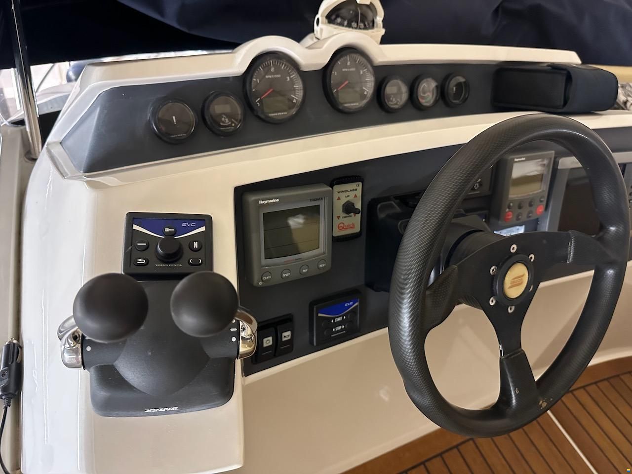 Galeon 390 Fly