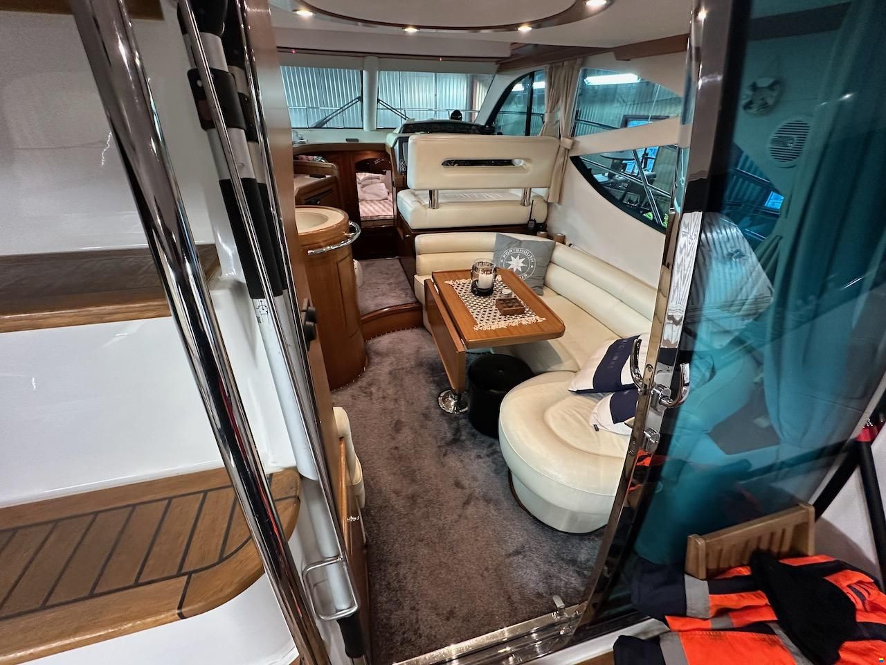 Galeon 390 Fly