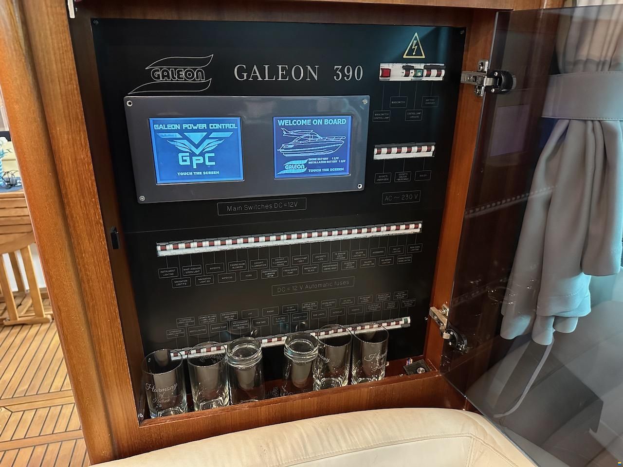 Galeon 390 Fly