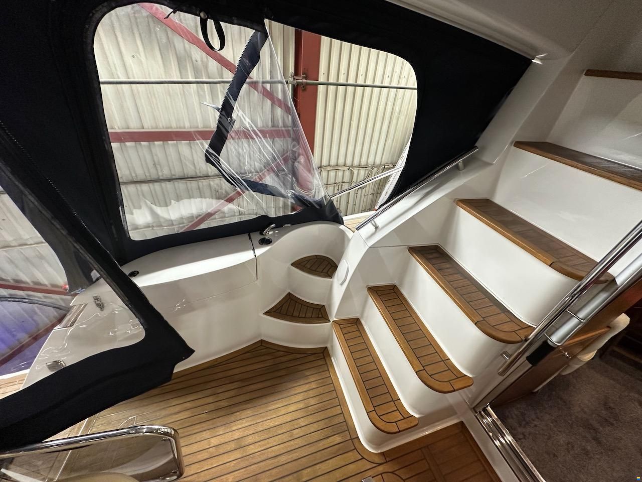 Galeon 390 Fly