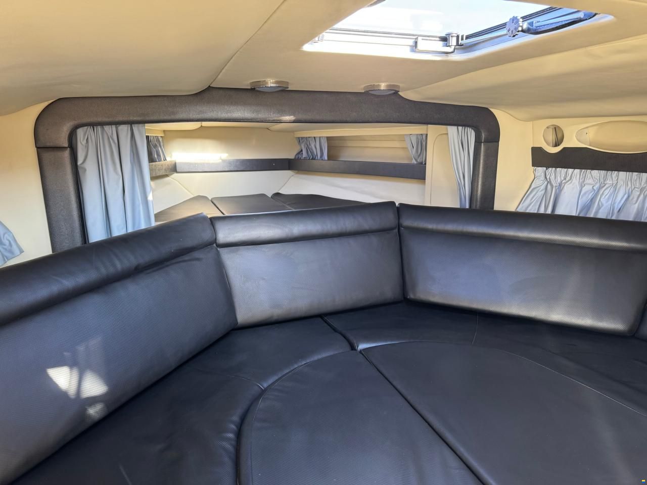 Sunseeker Tomahawk 37