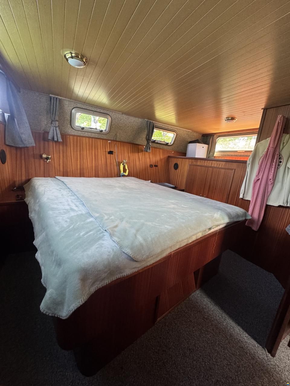 Holtermann / Blaue Hand 12.00