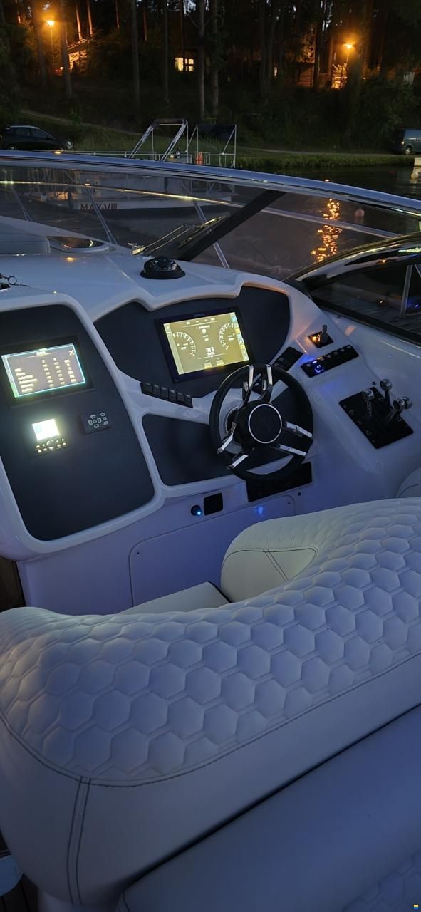 Sunseeker SuperHawk 48 MK II