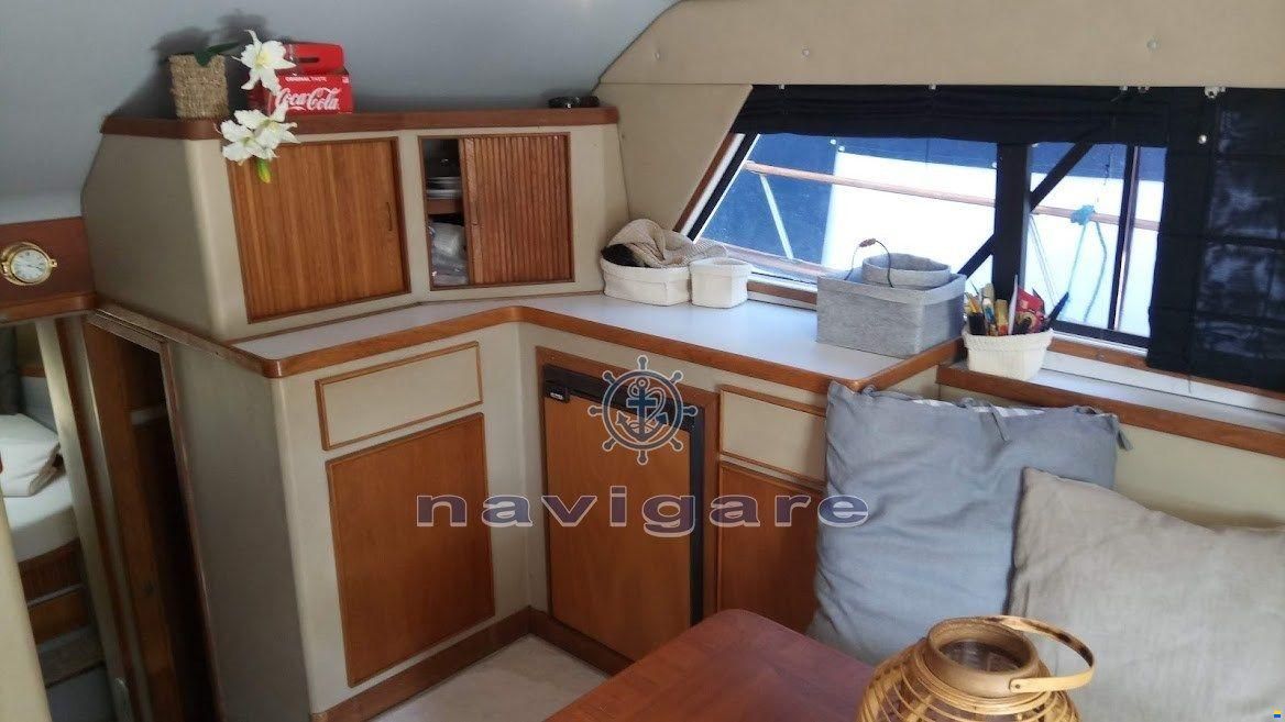 Bertram Yacht 37' SF