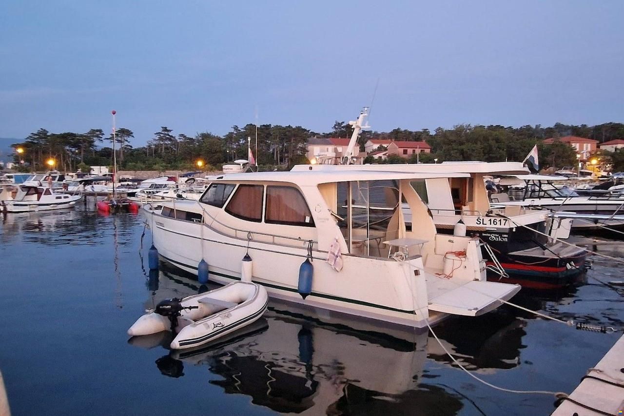 Seaway Group Greenline 33 Hybrid