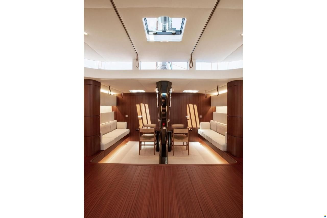 Y-Yachts Y8