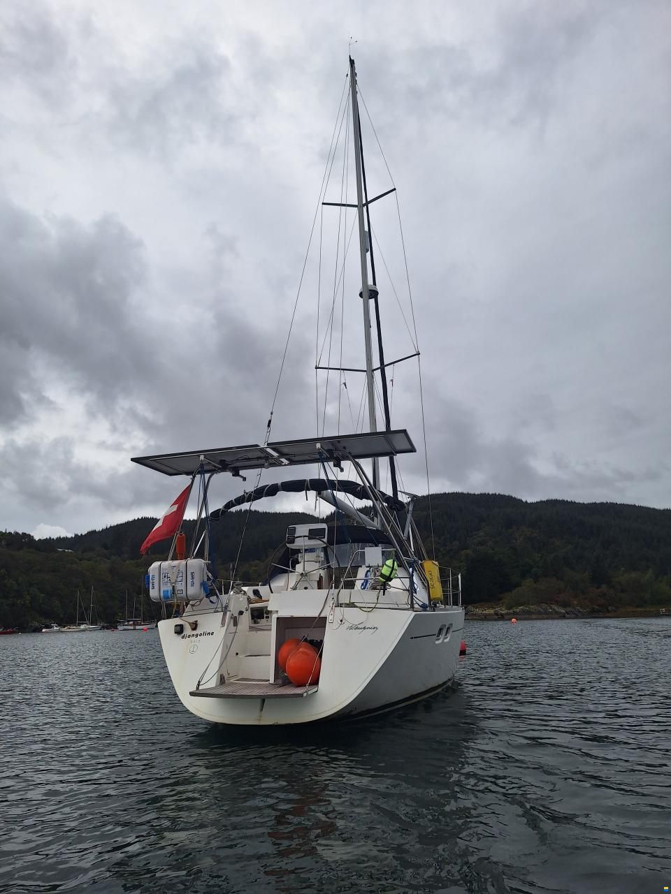 Wauquiez 40 Pilot Saloon