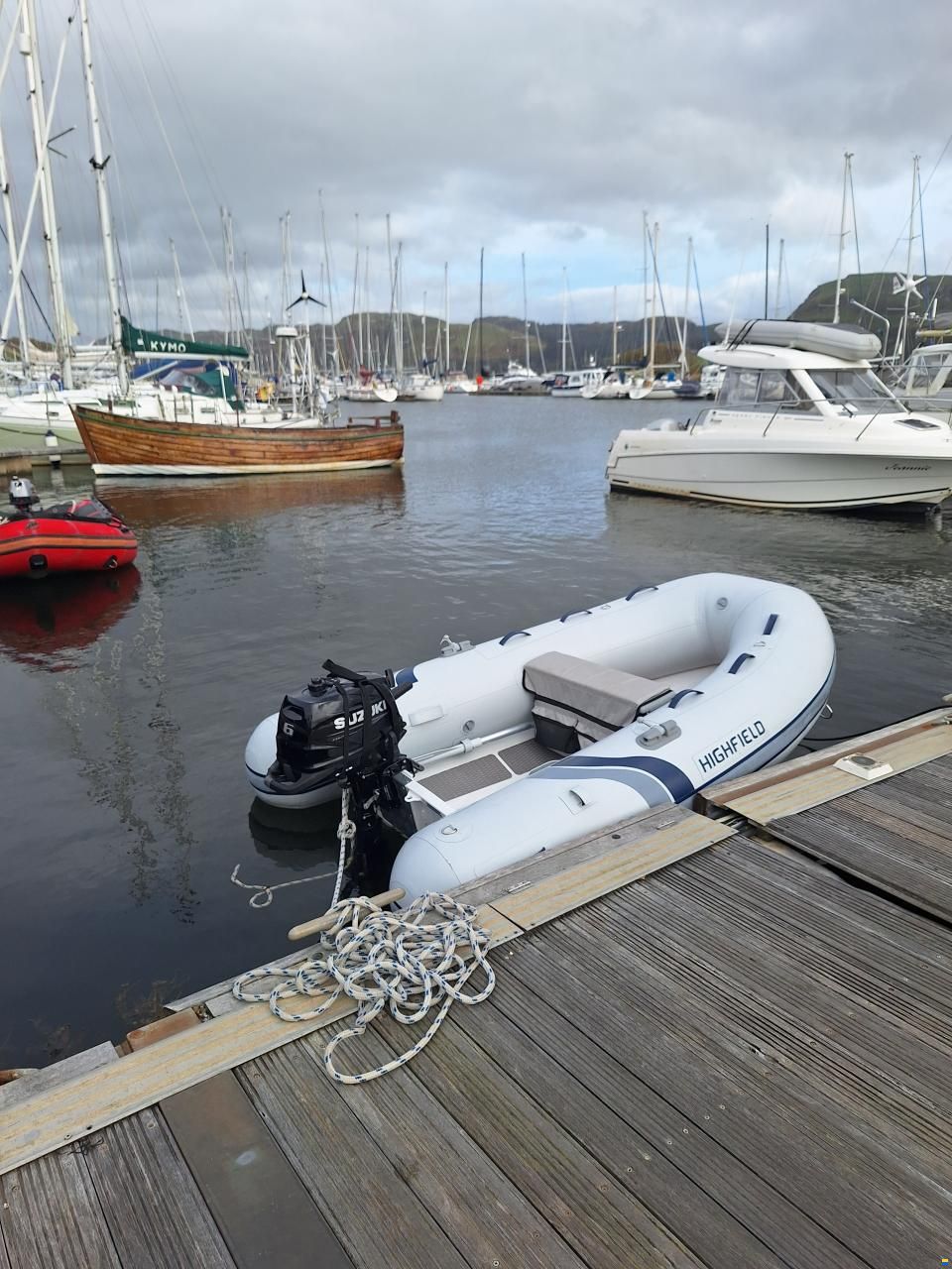 Wauquiez 40 Pilot Saloon