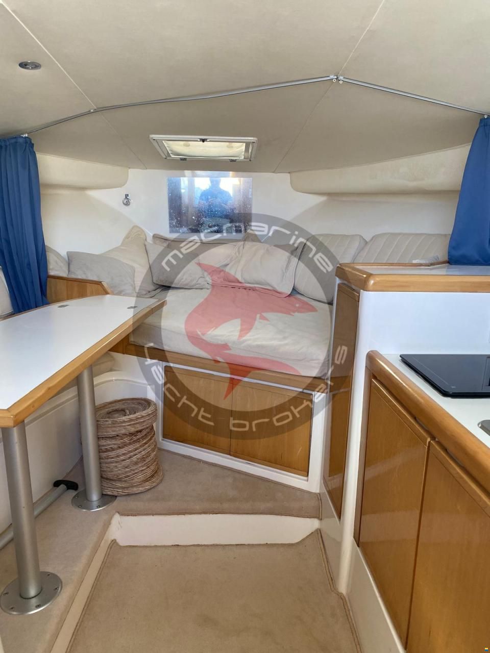 Bertram 30 MOPPIE