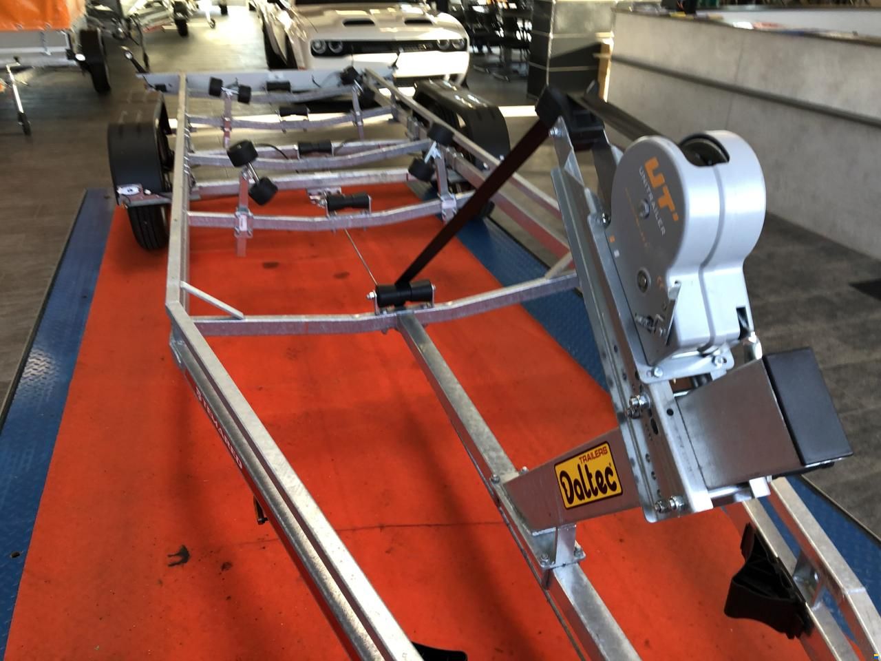 GG:2500kg., NL:2069kg.