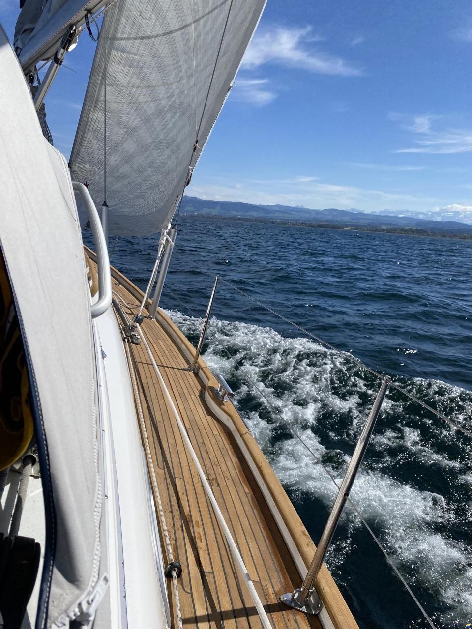 Hallberg-Rassy HR 372