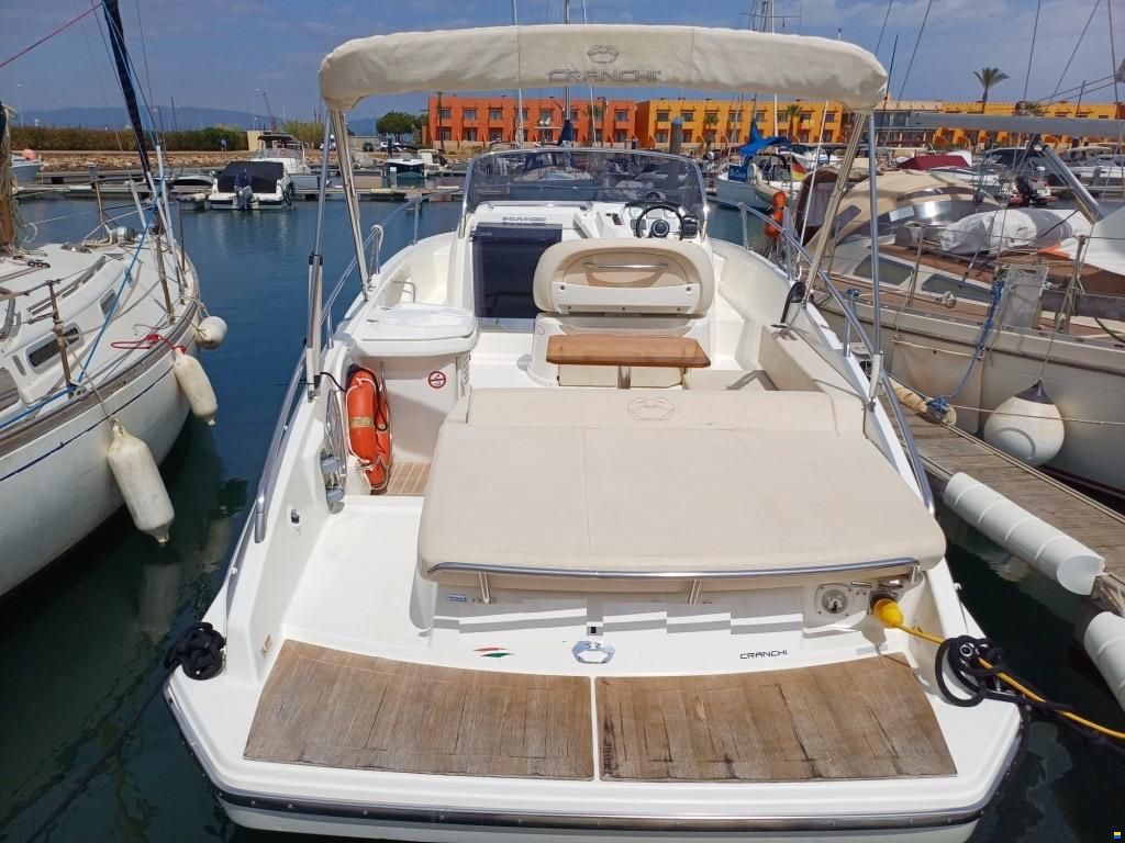 Cranchi Endurance 30