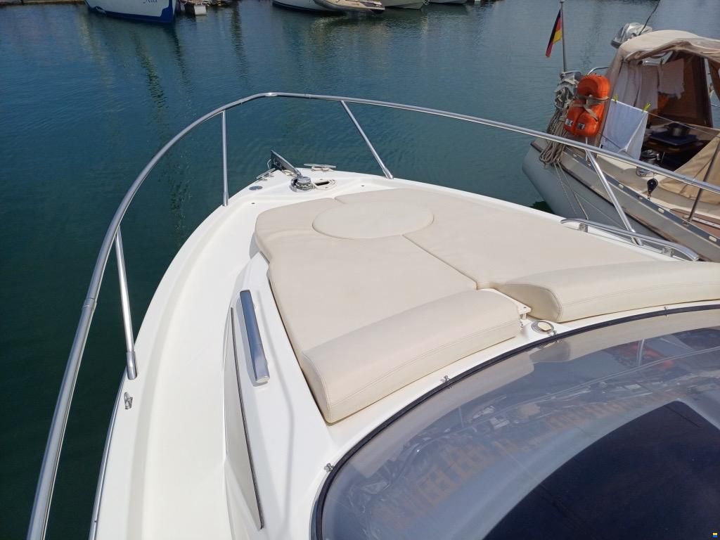 Cranchi Endurance 30