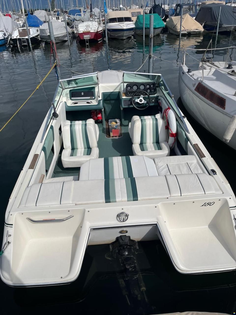 Sea Ray Bow Rider Cb 180