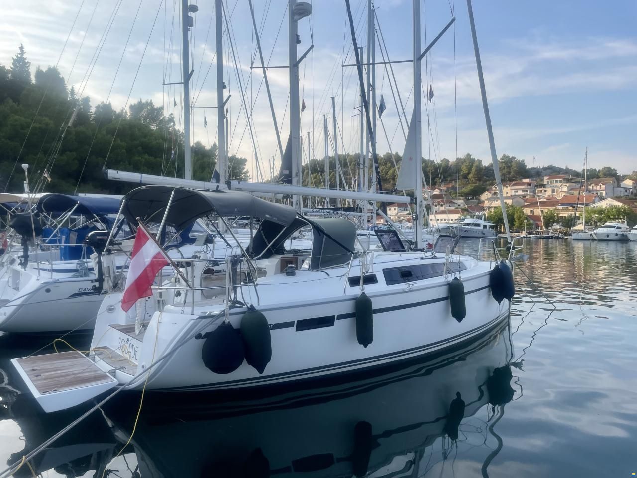 Bavaria 33 Cruiser