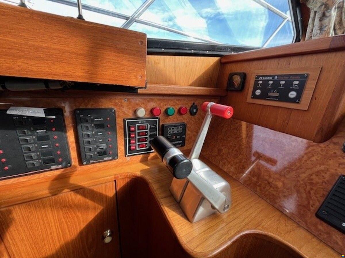 Pacific 1200