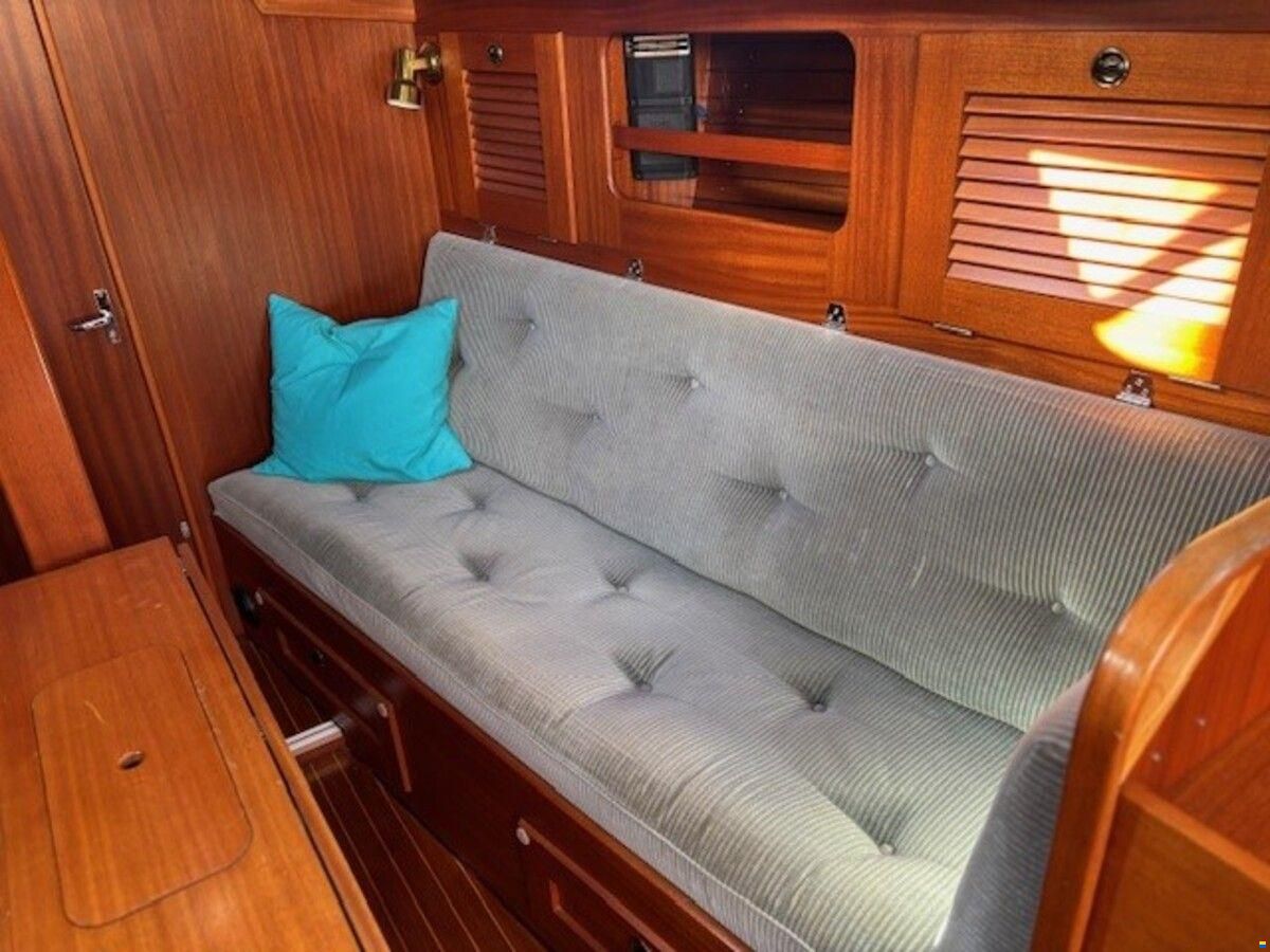 Hallberg-Rassy 31