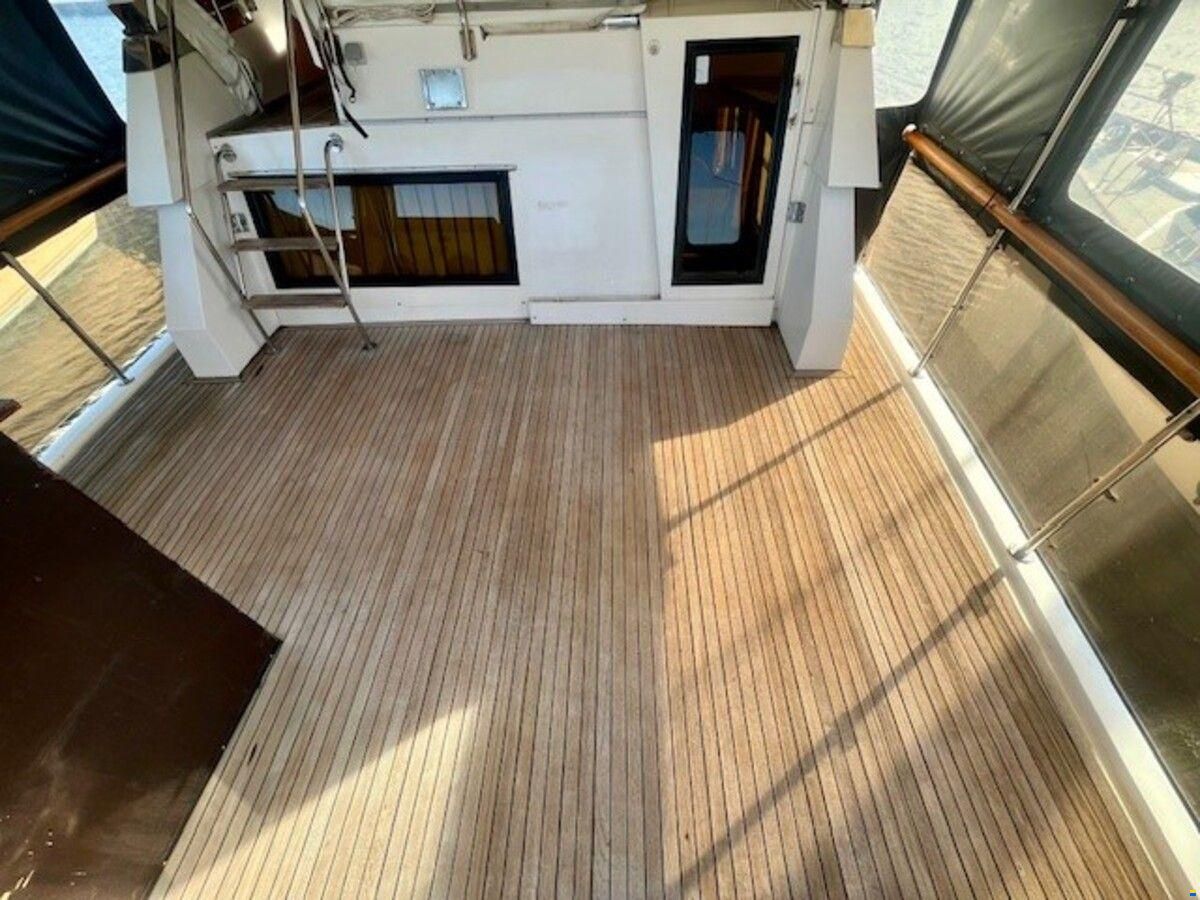 Ocean Alexander 46