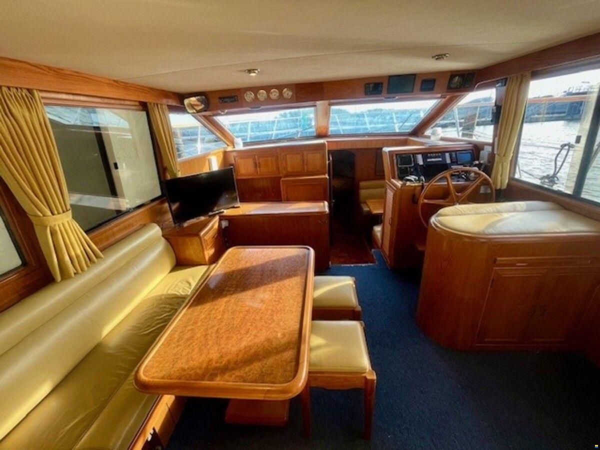 Ocean Alexander 46
