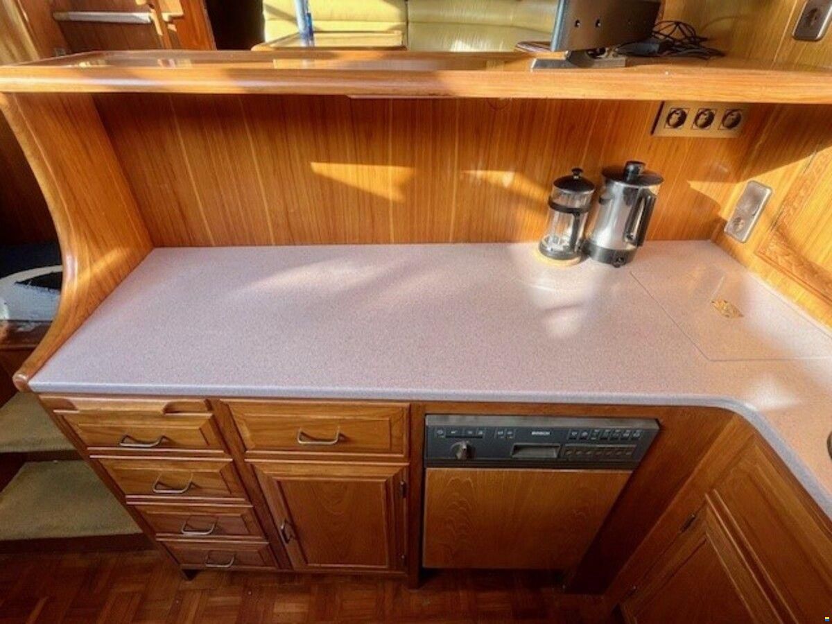 Ocean Alexander 46