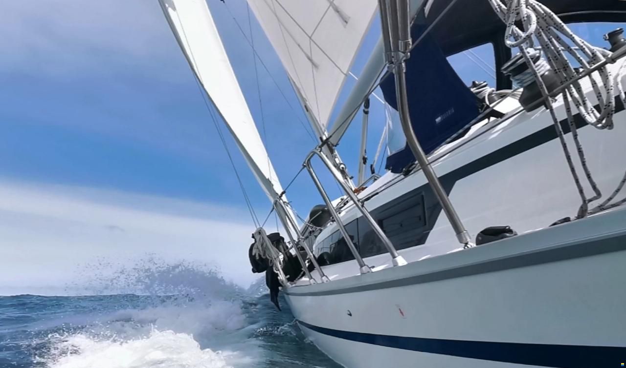 Bavaria Cruiser 37