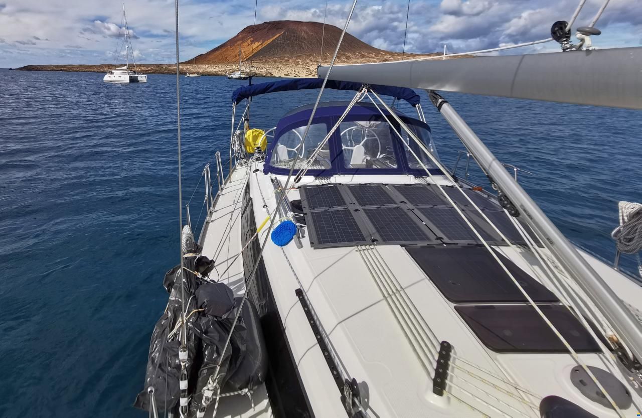 Bavaria Cruiser 37