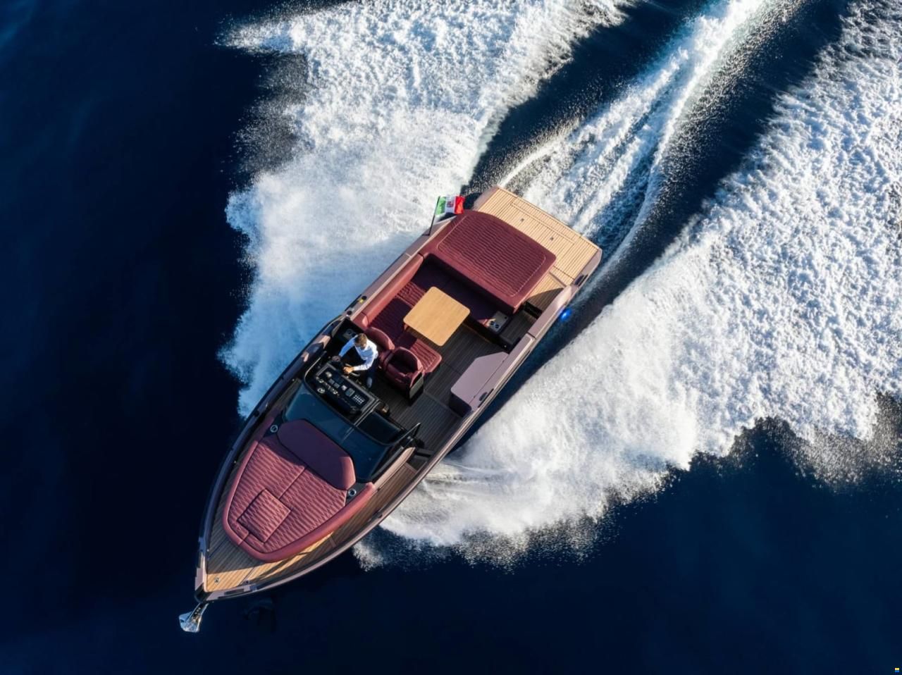 Cranchi A32 Luxury Tender HT