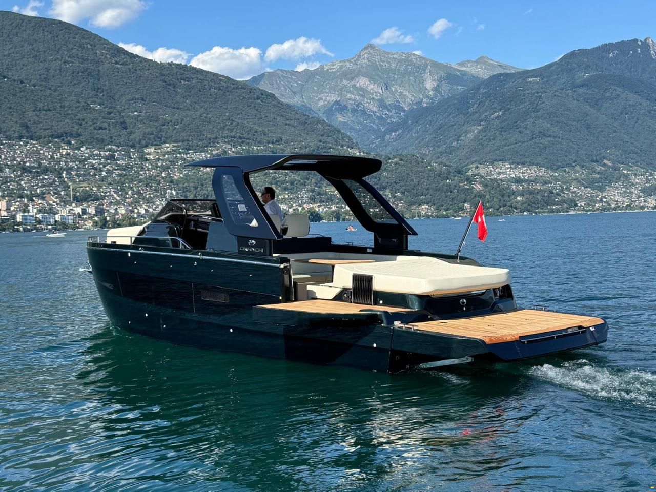 Cranchi A32 Luxury Tender HT
