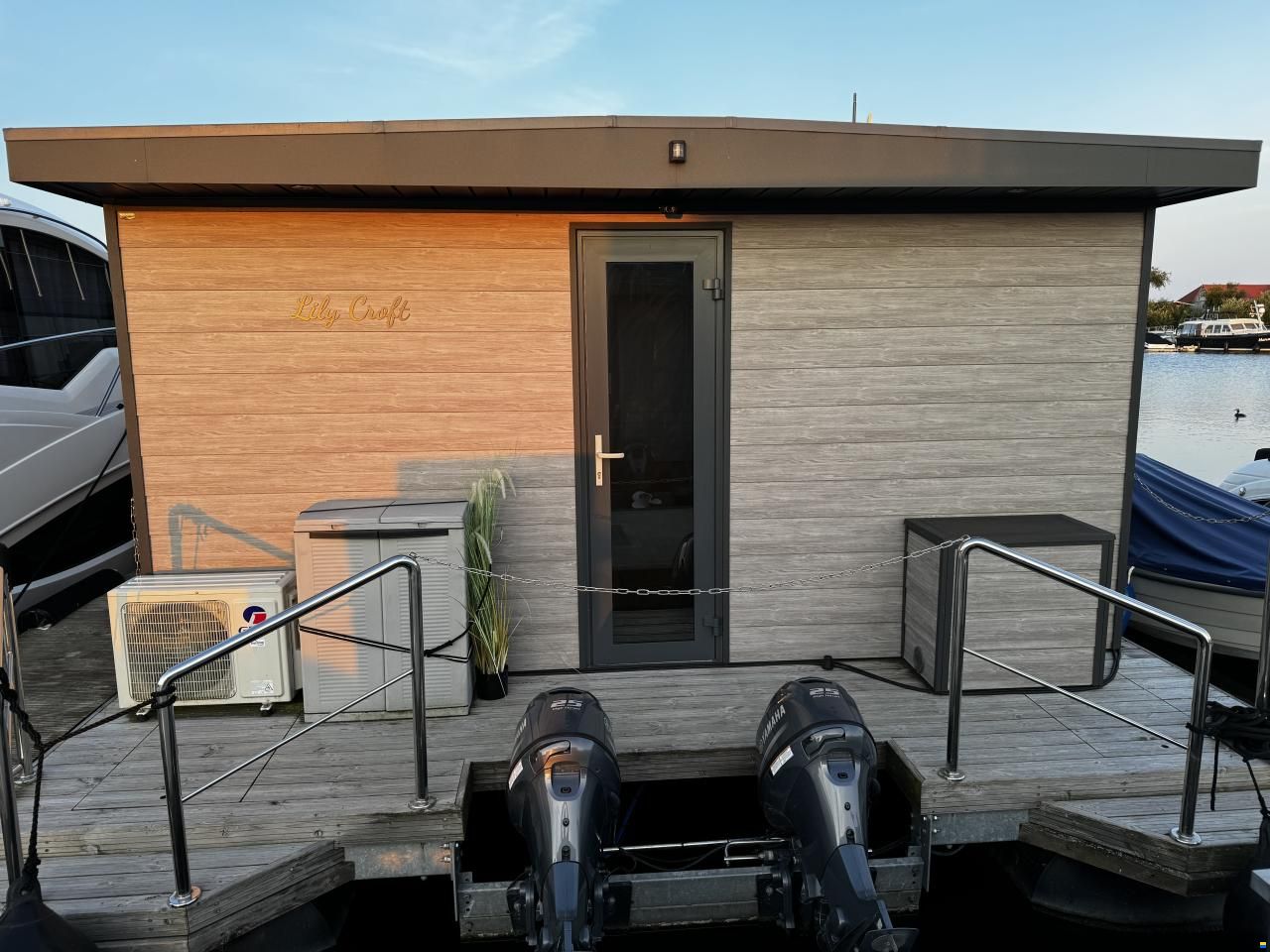 La Mare Schwimmendes City-Apartment in Bremen