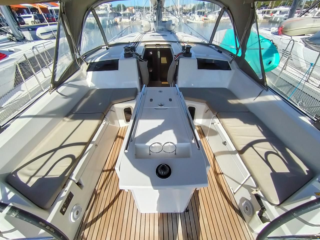 Beneteau Oceanis 40.1