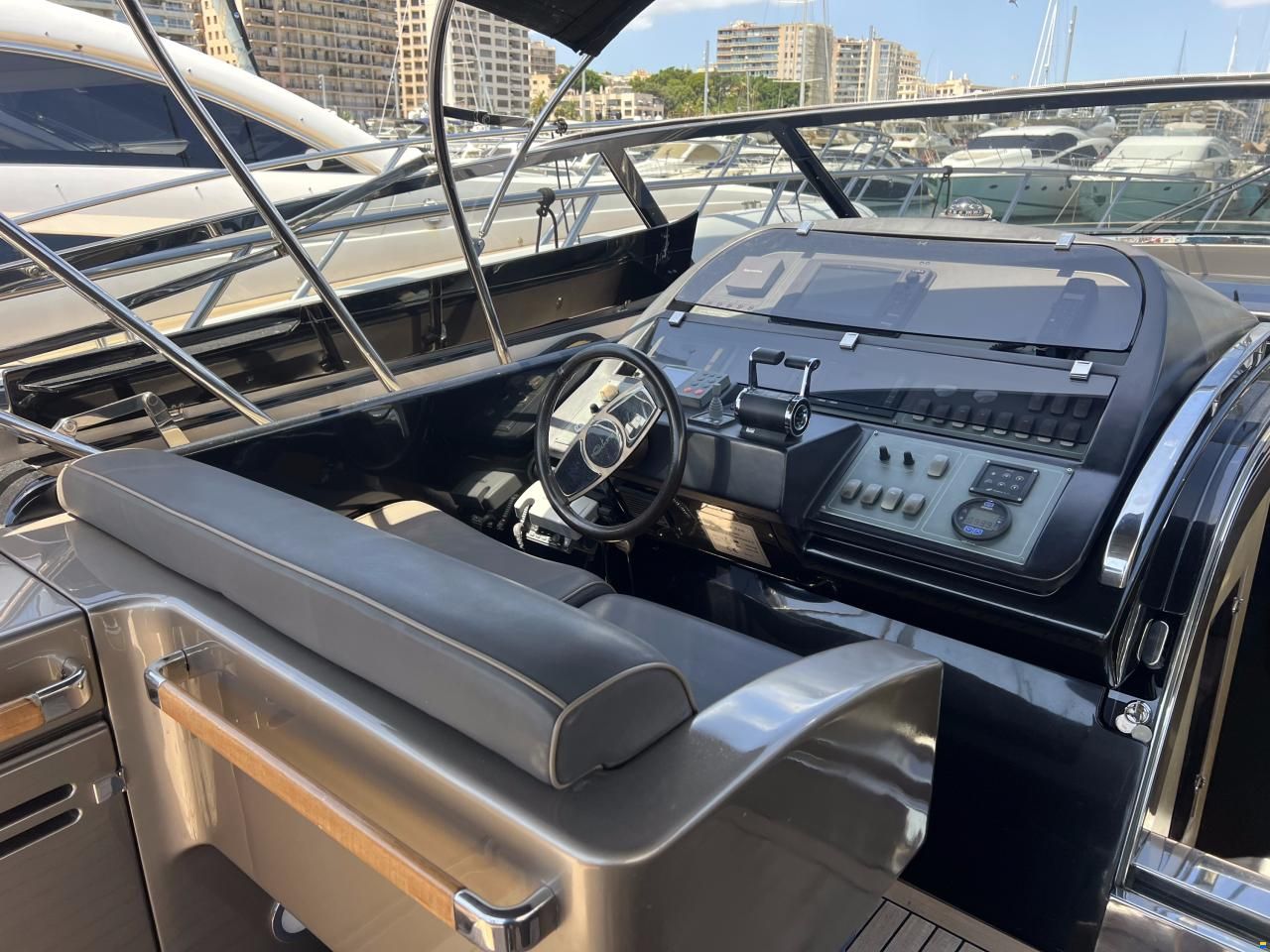 Riva Rivale 52
