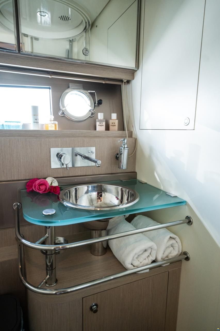 Riva Rivale 52