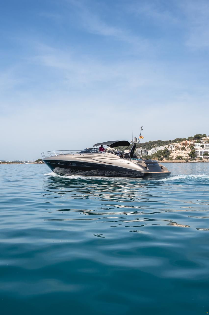 Riva Rivale 52