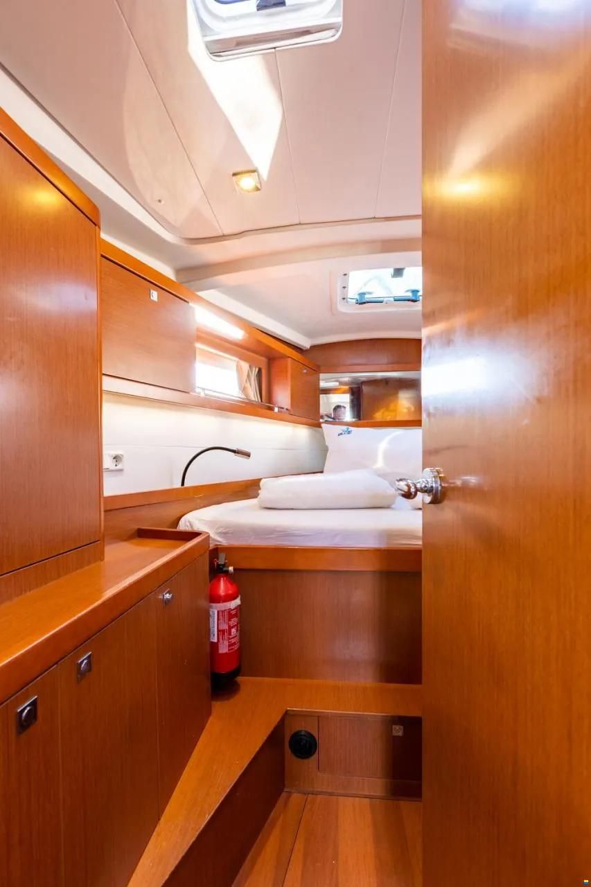 Beneteau Oceanis 41.1