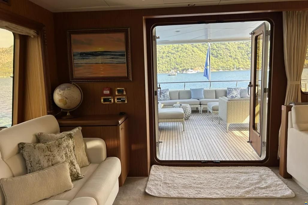 Bandido Yachts 90