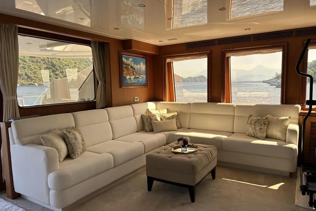 Bandido Yachts 90