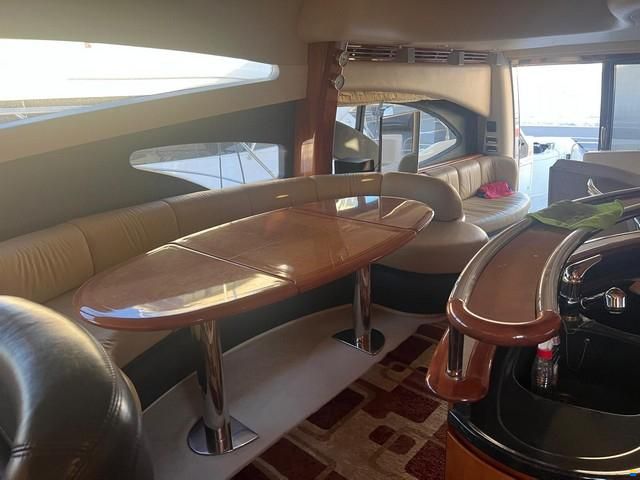 Azimut 62