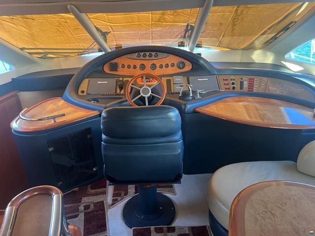 Azimut 62
