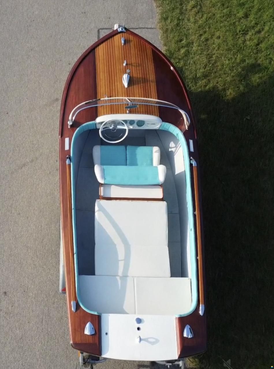 Riva Junior