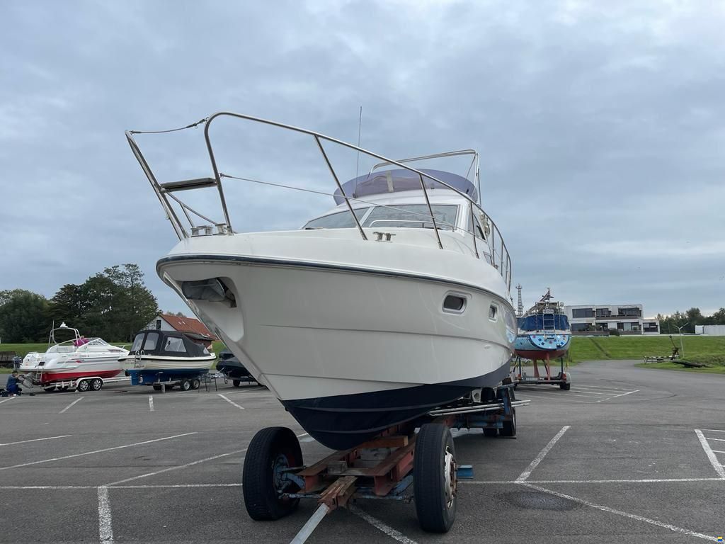 Sealine F34 Flybridge