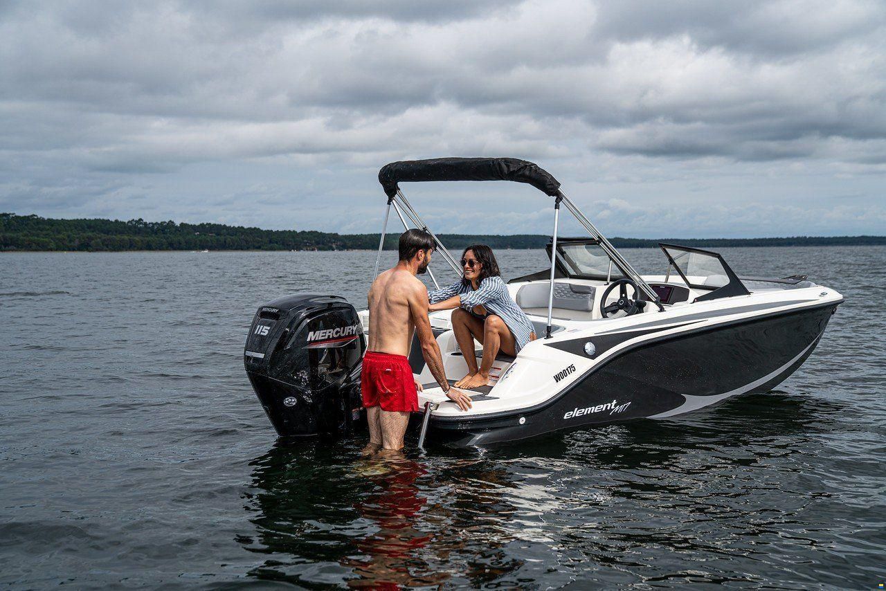 Bayliner ELEMENT M17