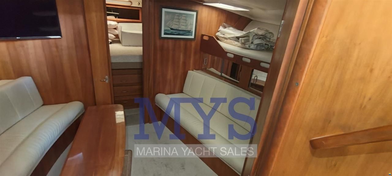 Luhrs 40 OPEN