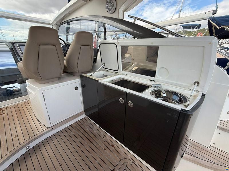 Princess V39