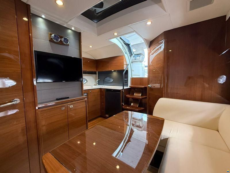 Princess V39