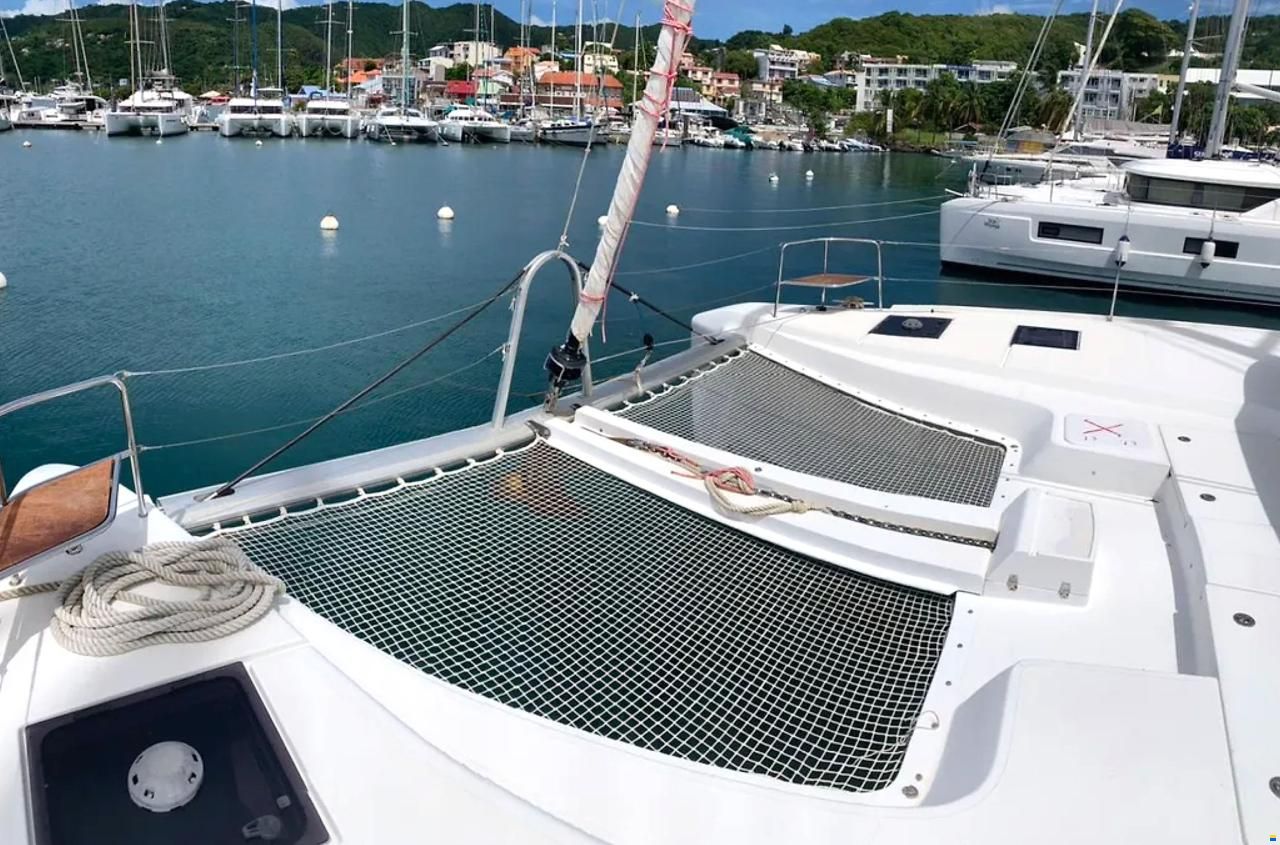Lagoon 50