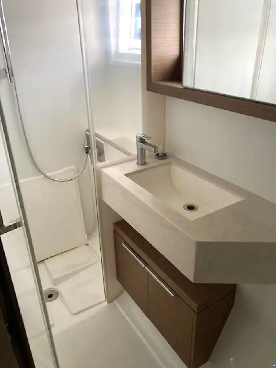 Lagoon 50