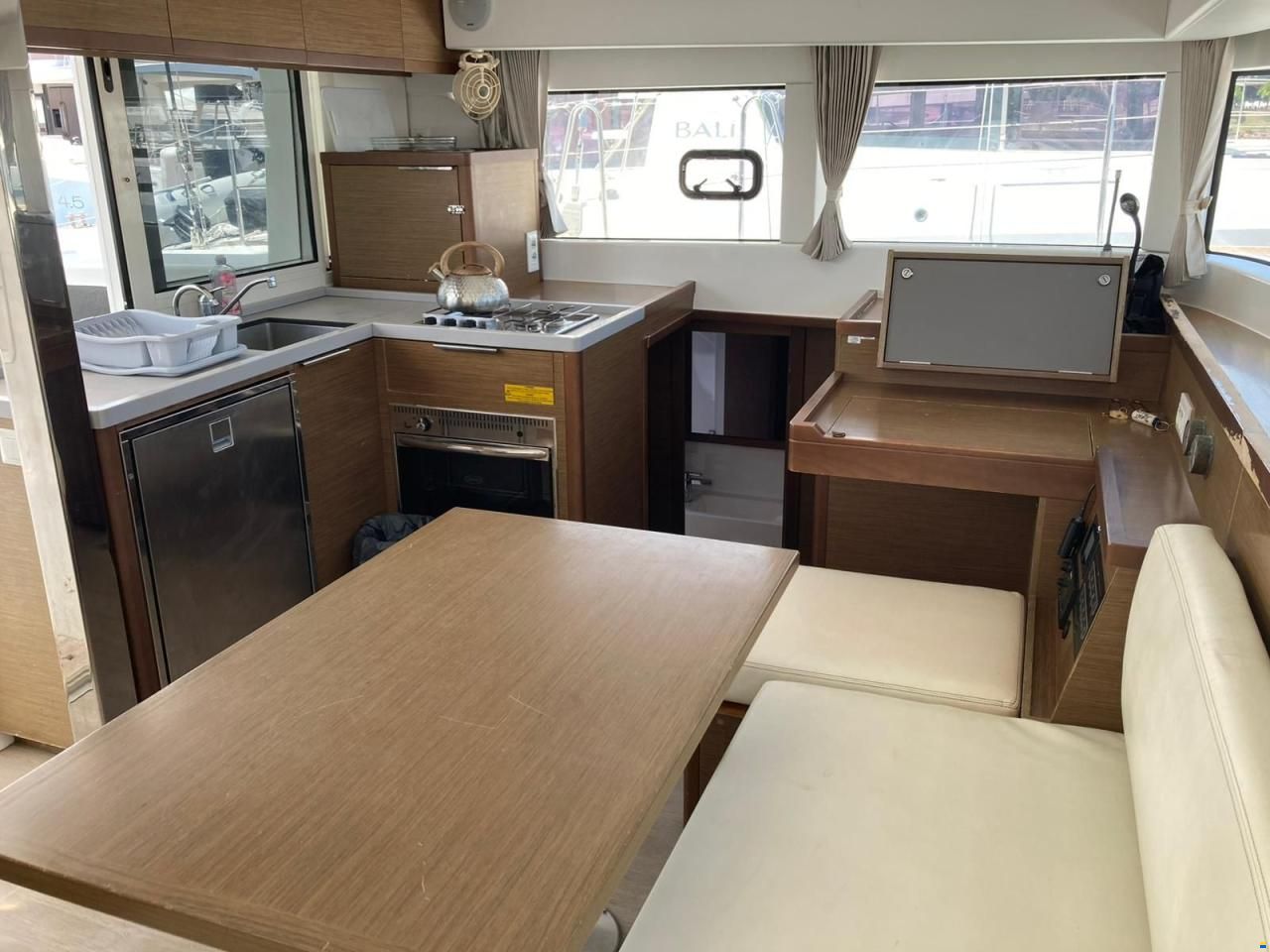Lagoon 40