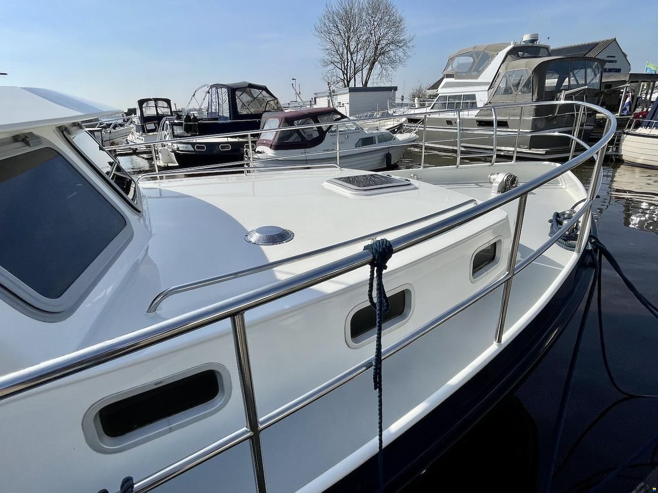 Privateer 37 Hybride
