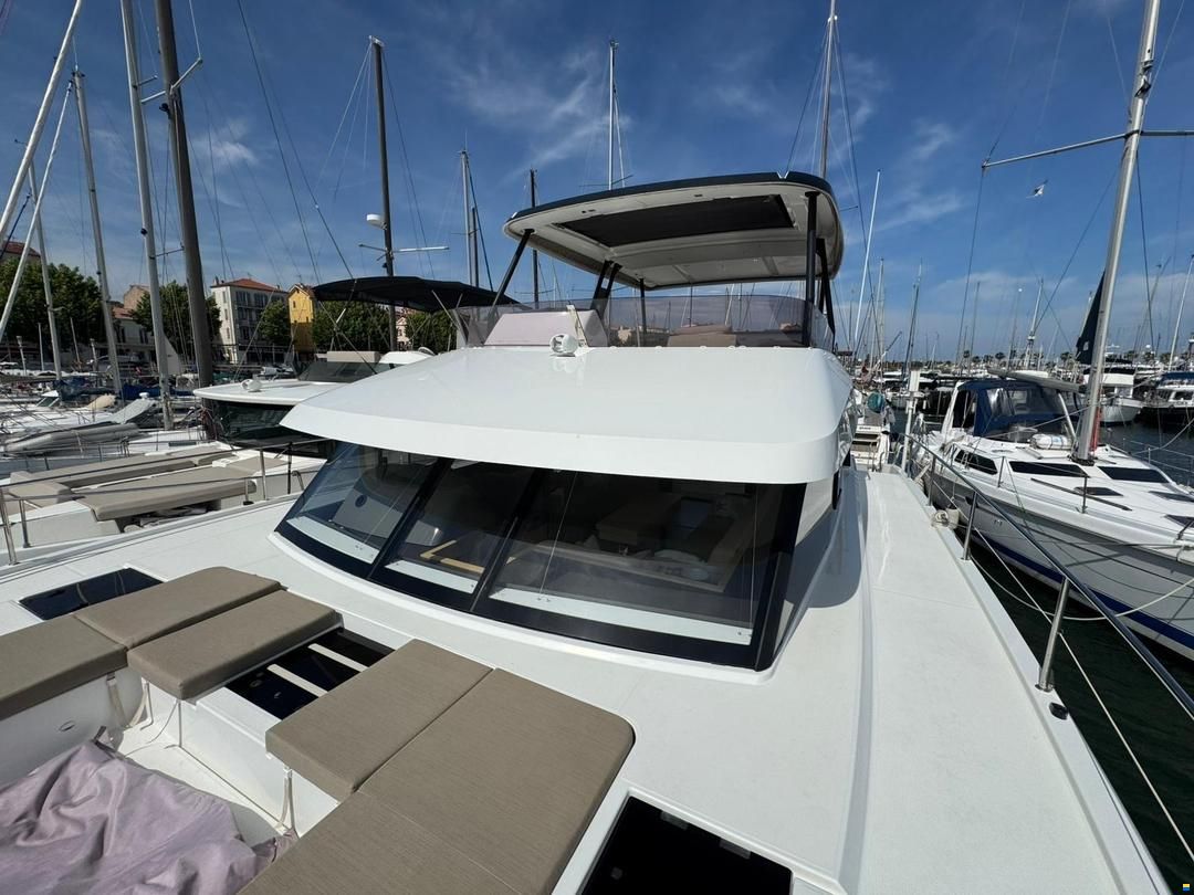 Fountaine Pajot MY 44