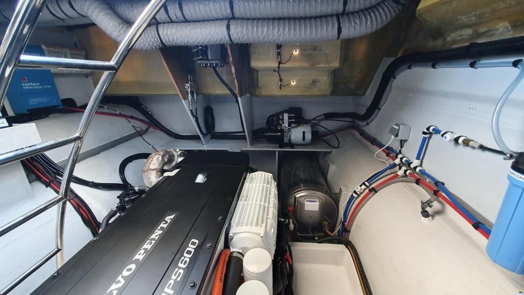 Fountaine Pajot MY 44